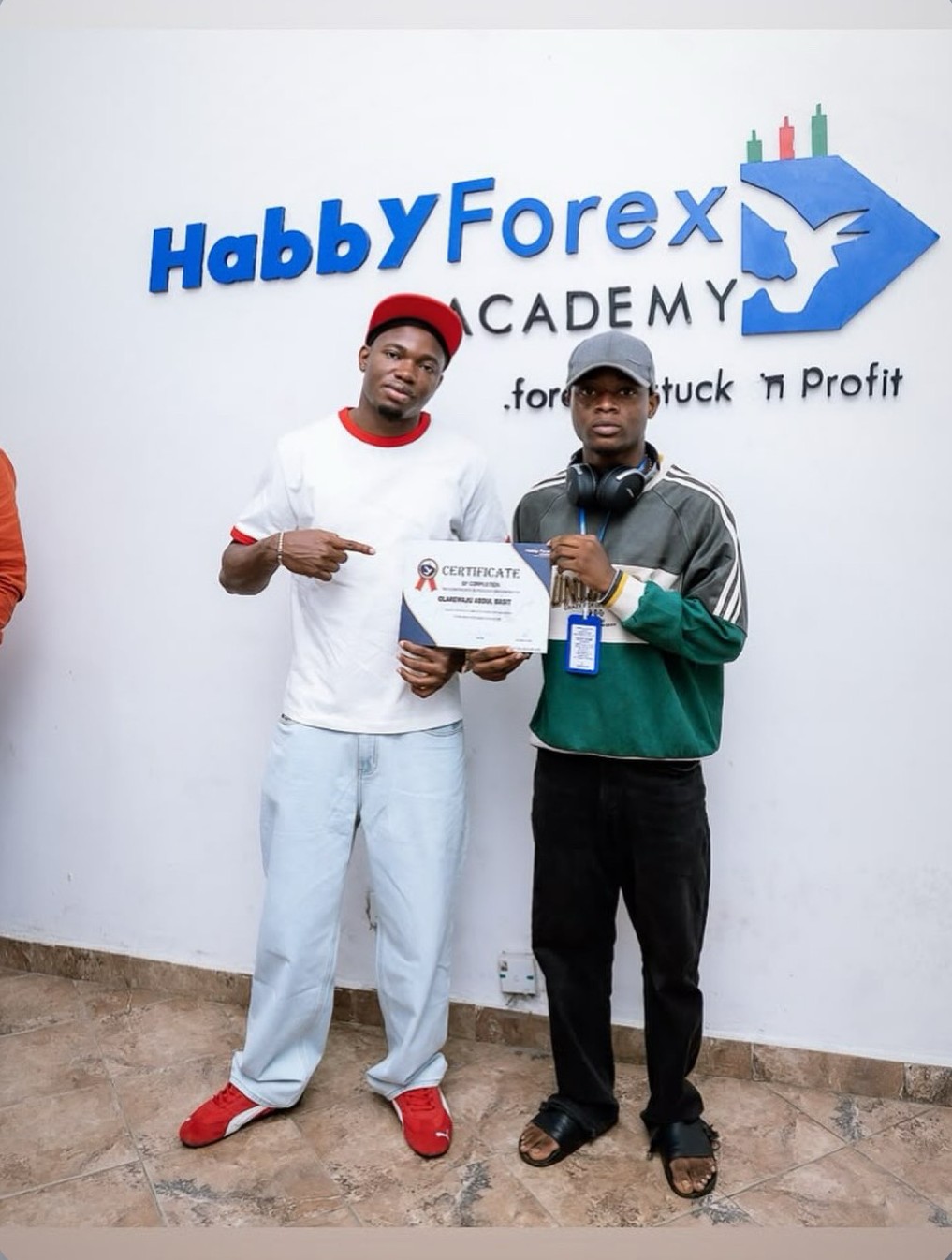 Basit Olanrewaju graduation at HabbyForex Academy